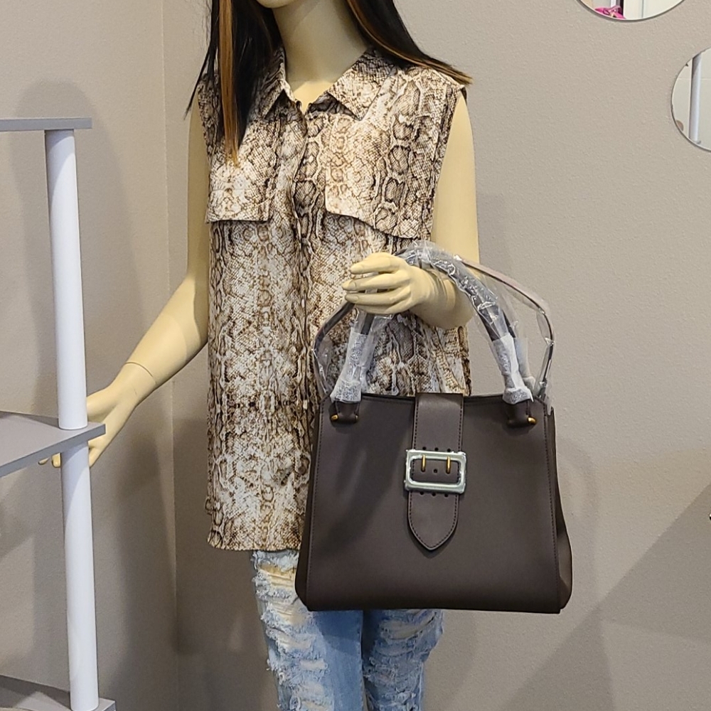 AUTHENTIC BURBERRY BUCKLE TOTE - Picture 12 of 16